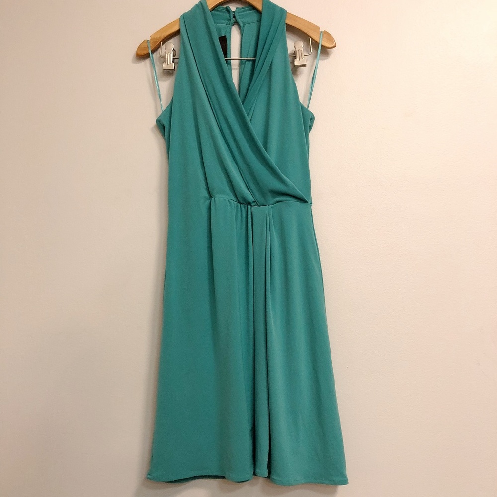 The Limited Green Sleeveless Faux Wrap Dress XS